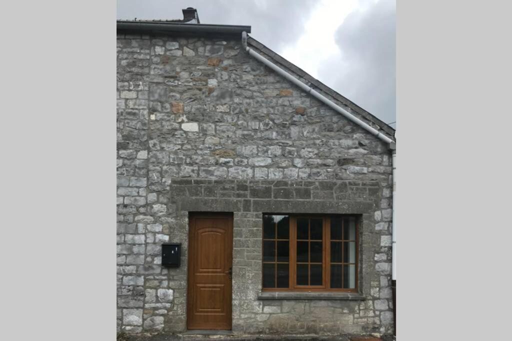 Petite Maison A La Campagne Couvin Zewnętrze zdjęcie
